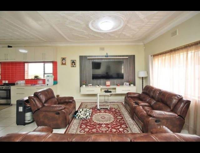 3 BEDROOM HOUSE FOR SALE IN FISHERS HILL